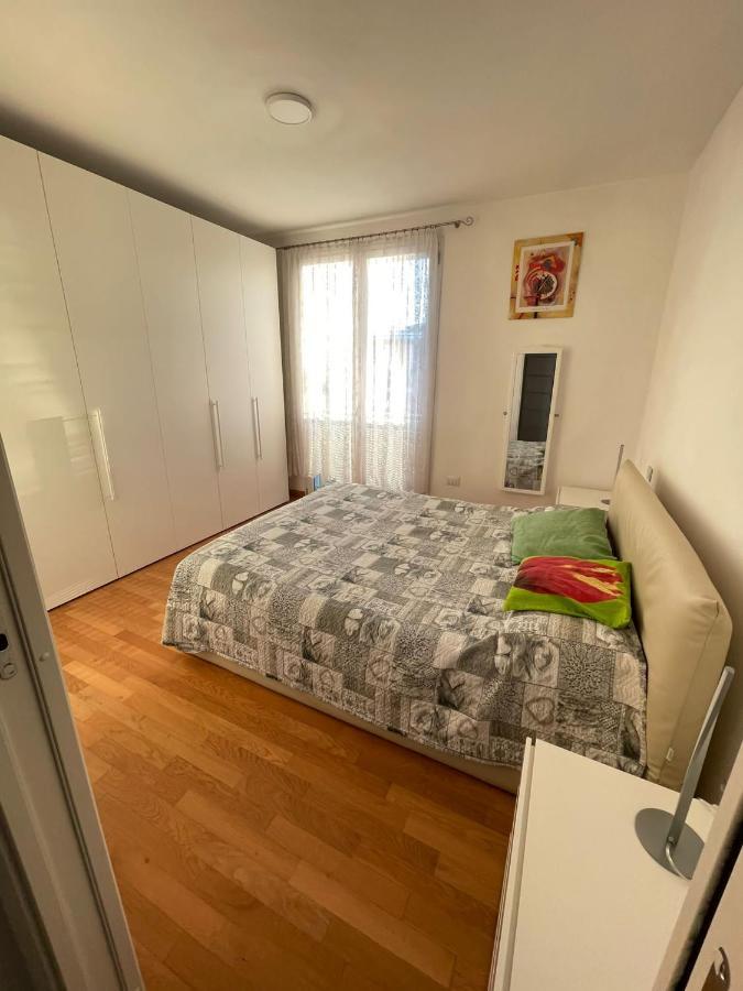 Kasia Porta Sul Mare Di Livorno Free Parking 外观 照片