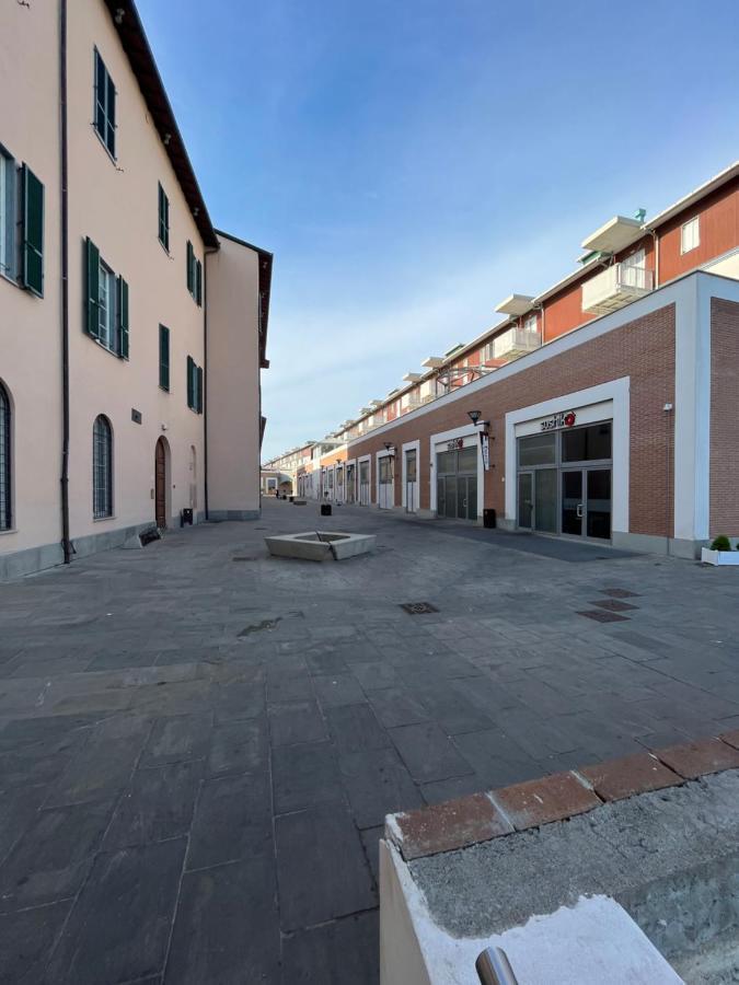 Kasia Porta Sul Mare Di Livorno Free Parking 外观 照片