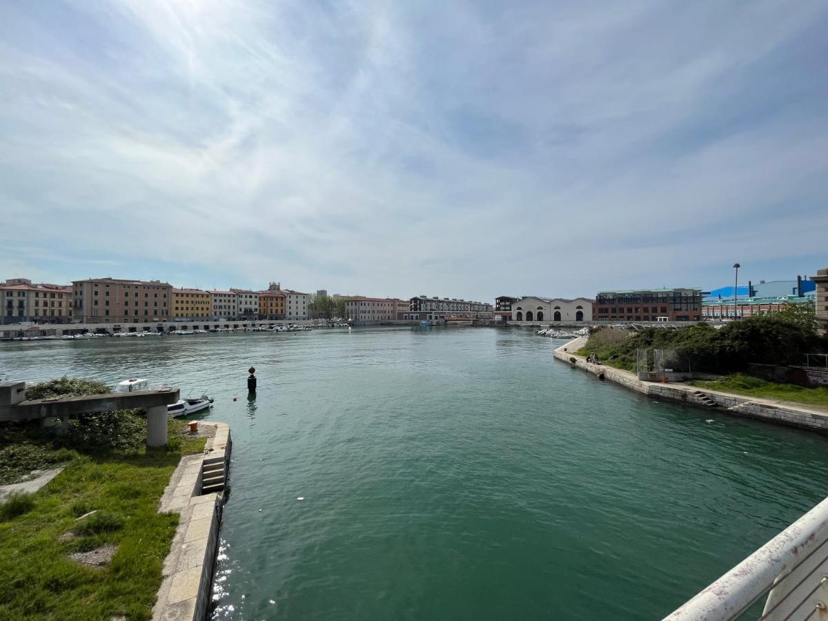 Kasia Porta Sul Mare Di Livorno Free Parking 外观 照片
