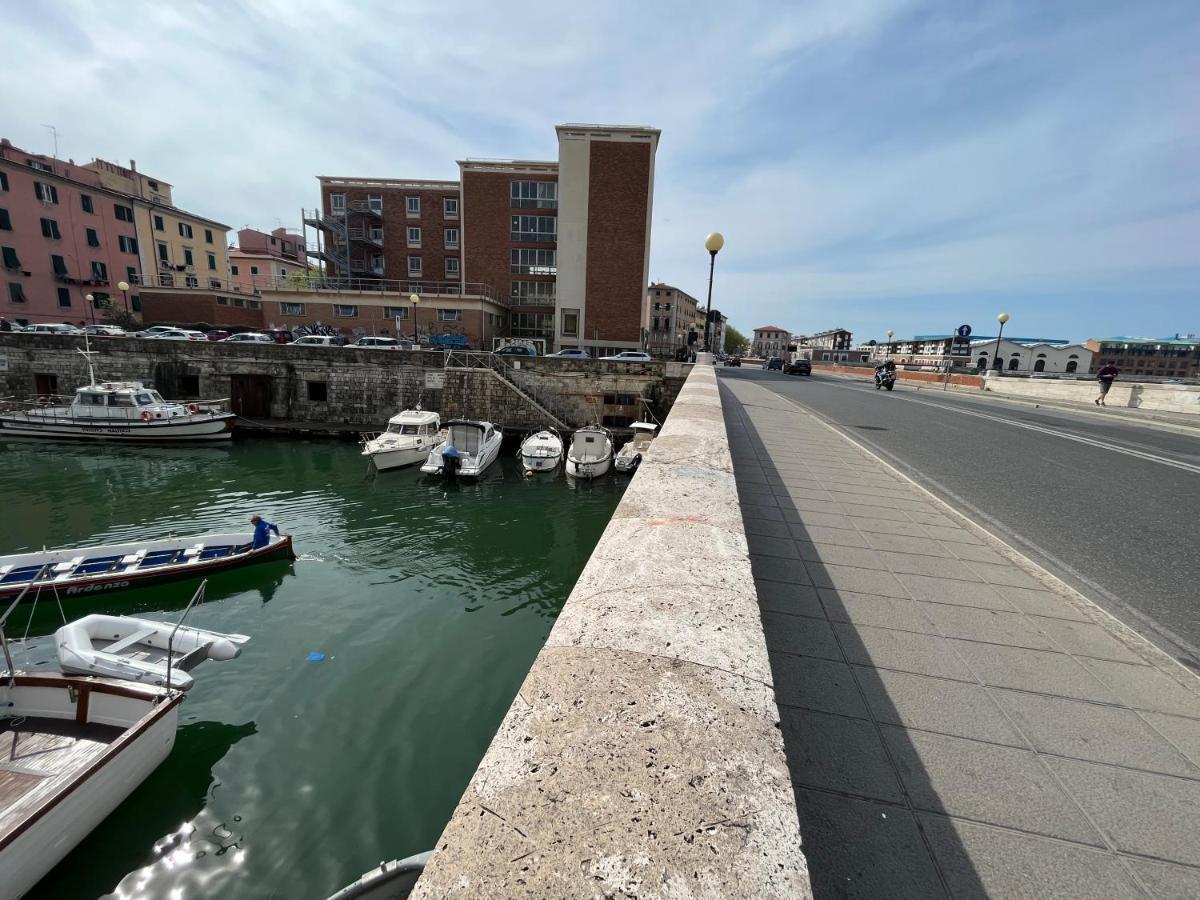 Kasia Porta Sul Mare Di Livorno Free Parking 外观 照片