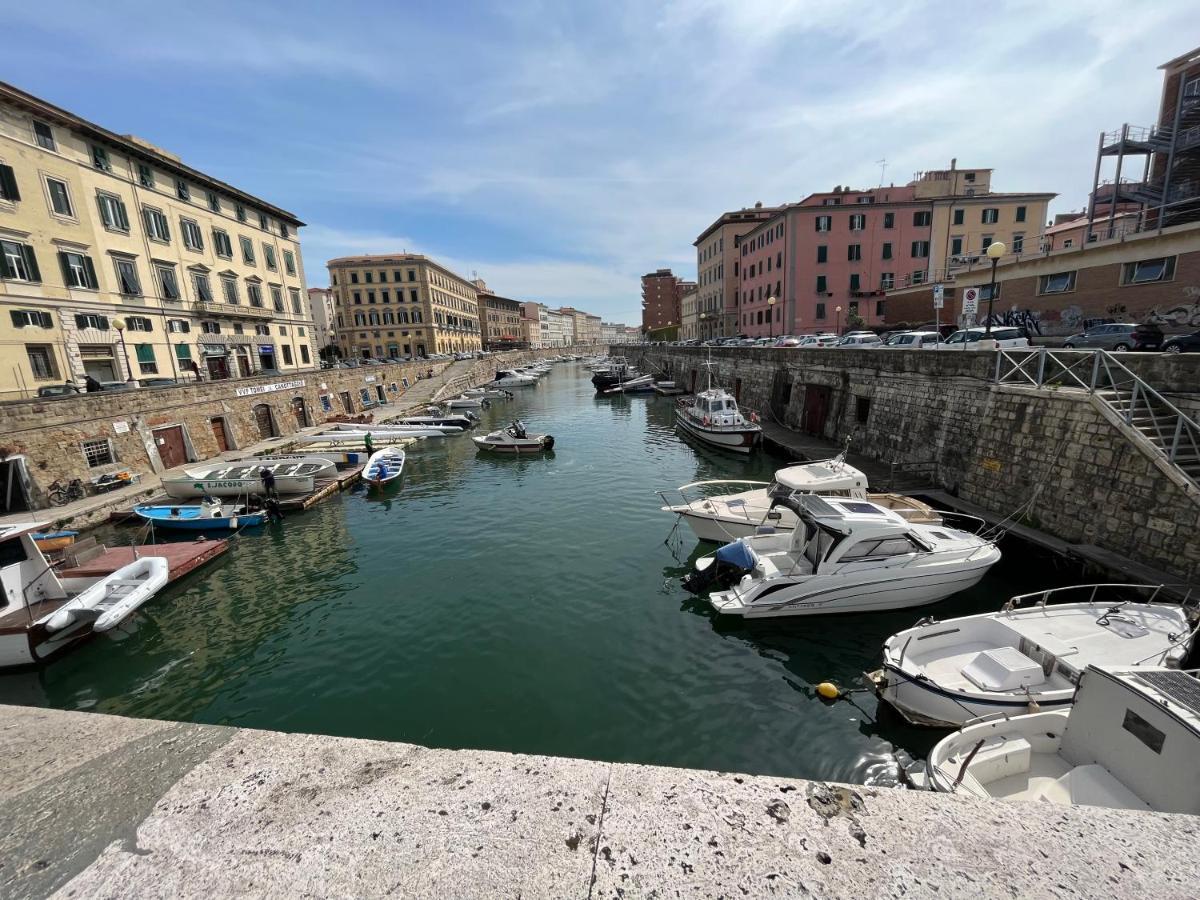 Kasia Porta Sul Mare Di Livorno Free Parking 外观 照片